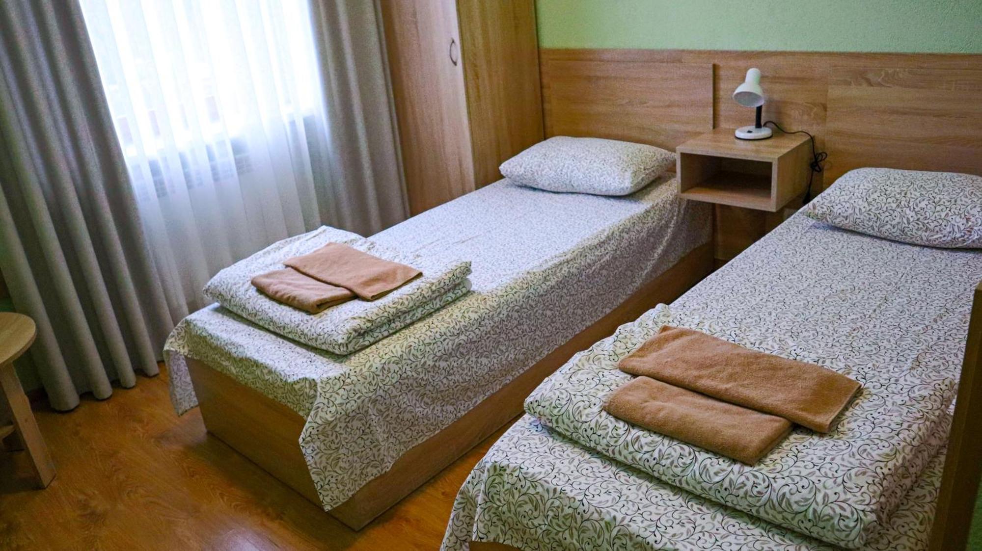 Каприз Hotel Kamianets Podilskyi Bagian luar foto