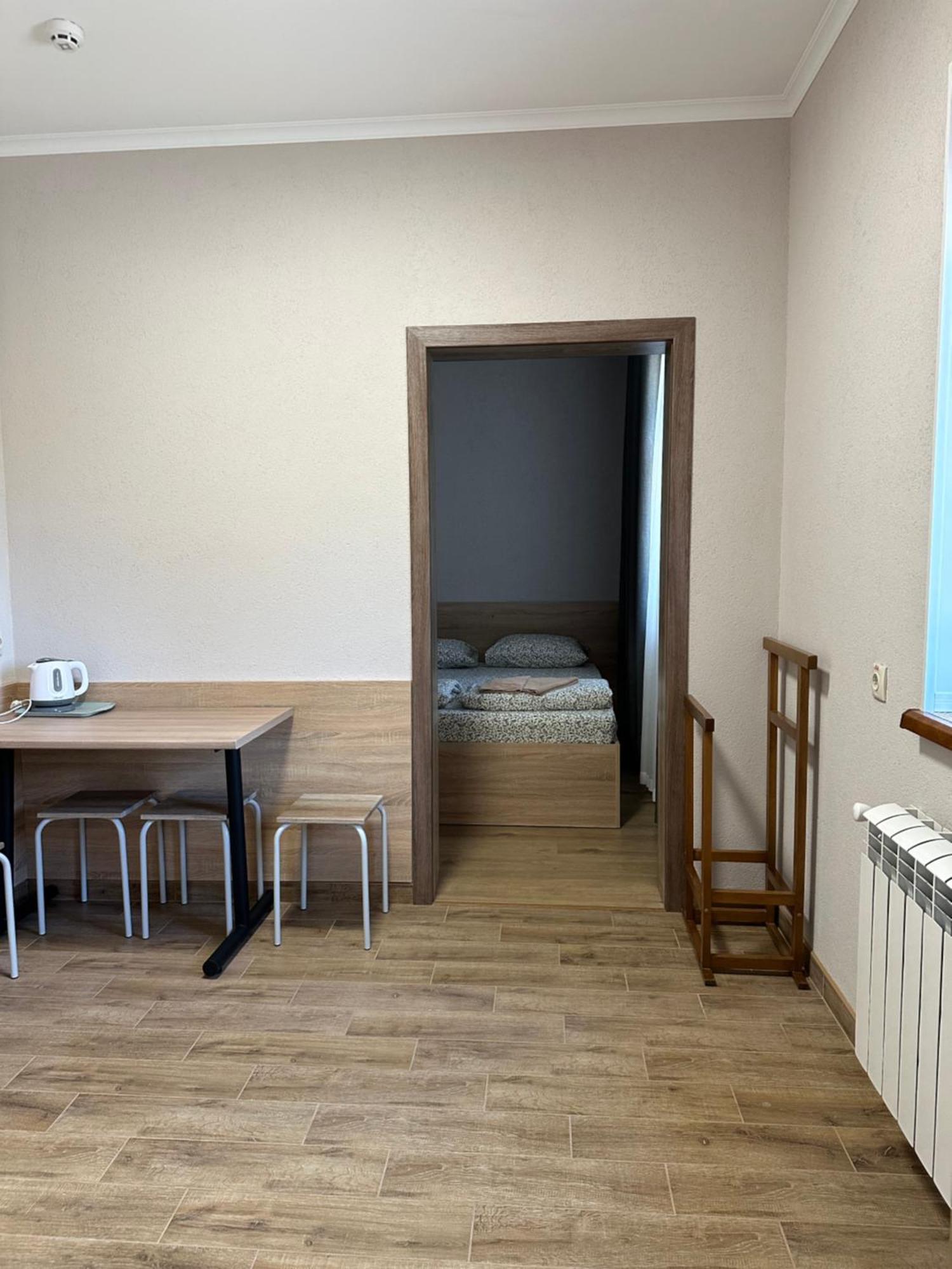 Каприз Hotel Kamianets Podilskyi Bagian luar foto